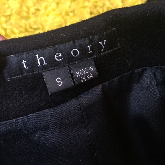 💥 Theory Jacket - Picture 2 of 4